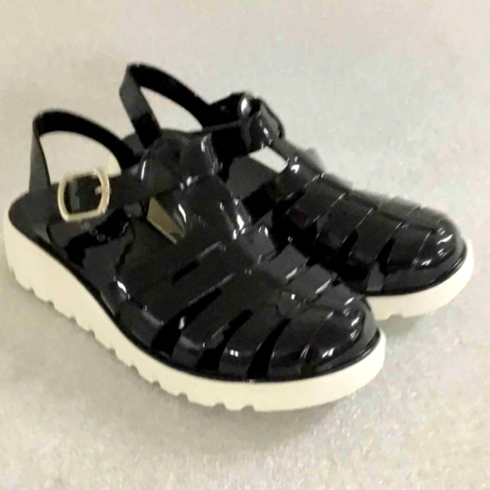 NEW Y2K Bamboo Black & White Jelly Sandals Size 7